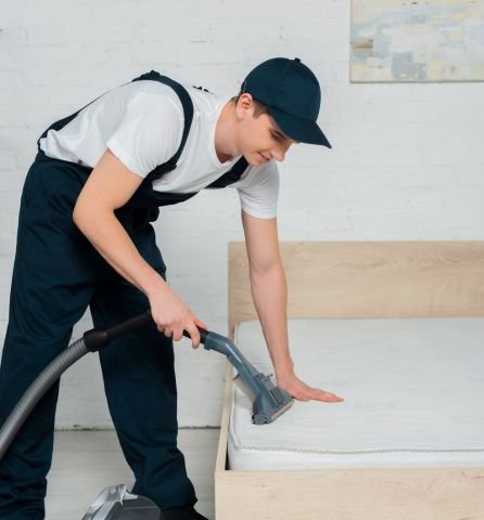 Difference Between Professional Mattress Cleaning & Home Cleaning